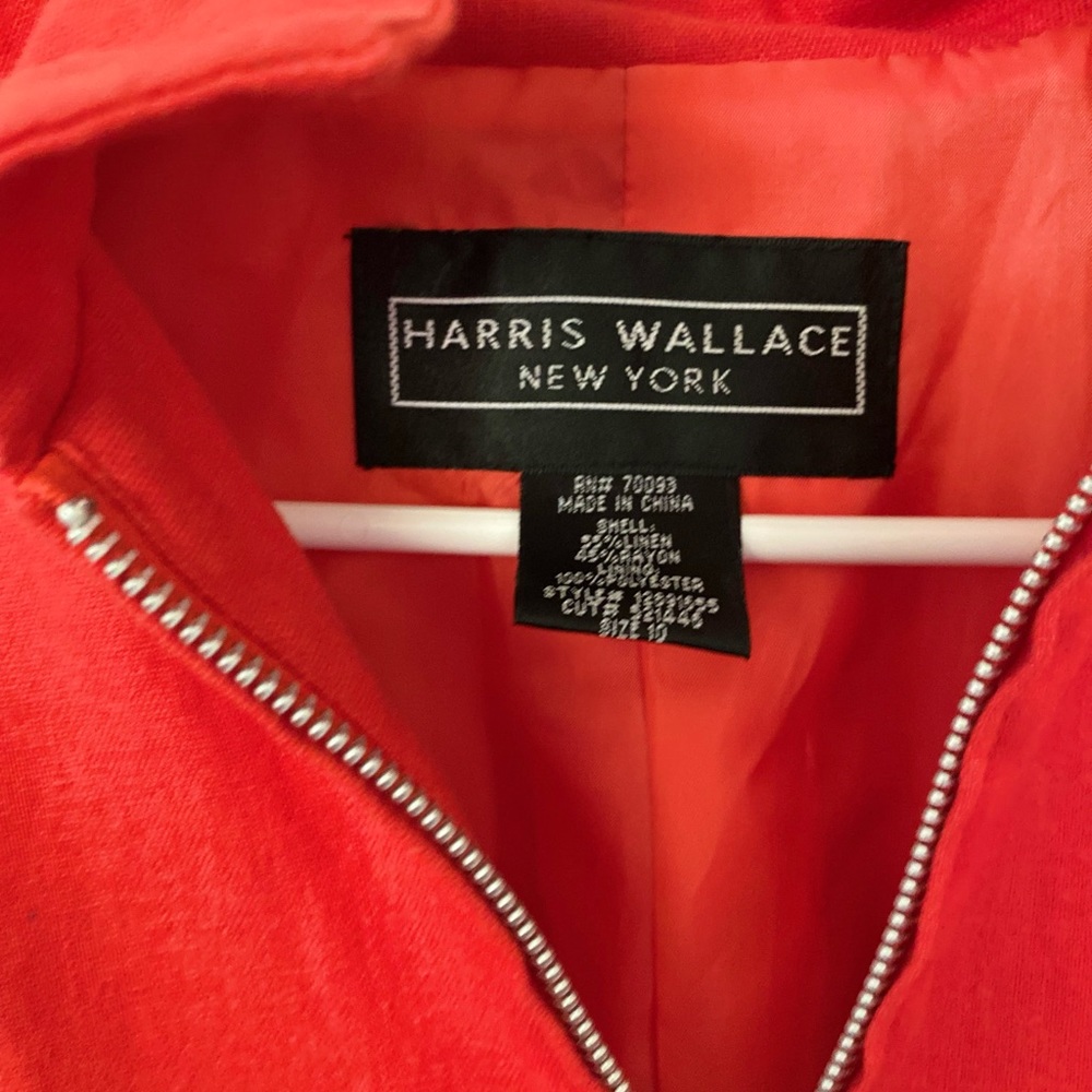 Red jacket - Picture 2 of 2